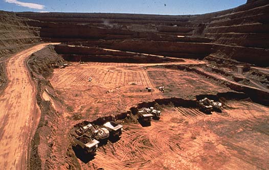 Gold Mine in Carlin Trend, Nevada, US